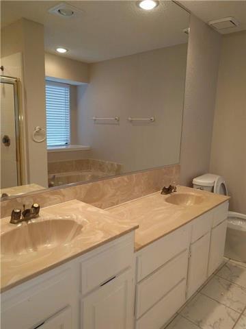 Building Photo - 610 Buttercup Cir