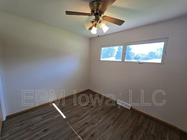 Building Photo - 2514 Saratoga Dr
