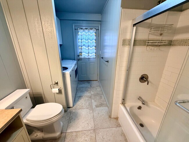 Building Photo - Beautiful Single Family Home (3Bedrooms/2Baths) in Makakilo!