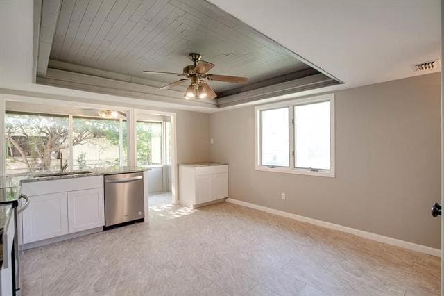 Building Photo - 1320 Cherry Hill Ln