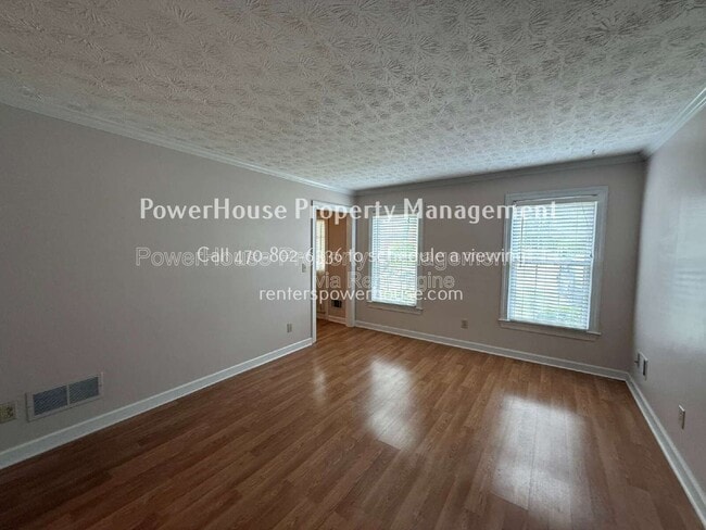 Building Photo - 3209 Henderson Walk