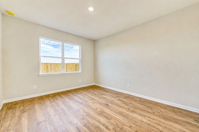 Building Photo - 1512 Jean Mdw Dr