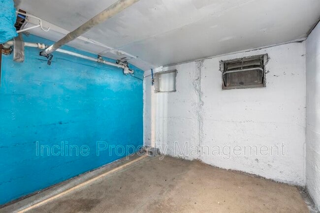 Building Photo - 457 E 100 S St