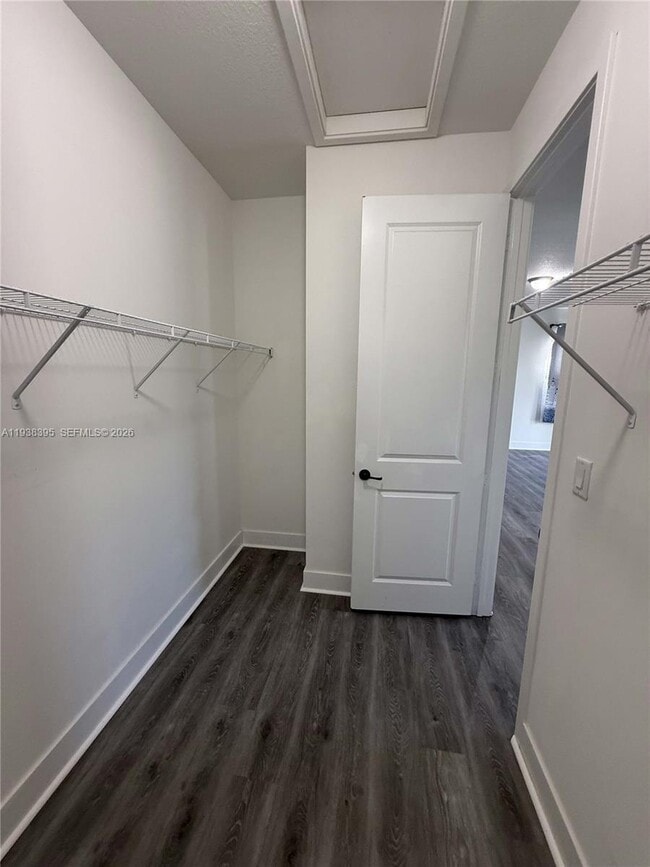 Building Photo - 3299 W 96 Pl