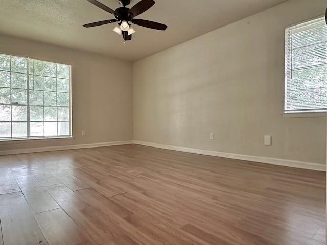 Building Photo - 12315 Hawthorne Dr
