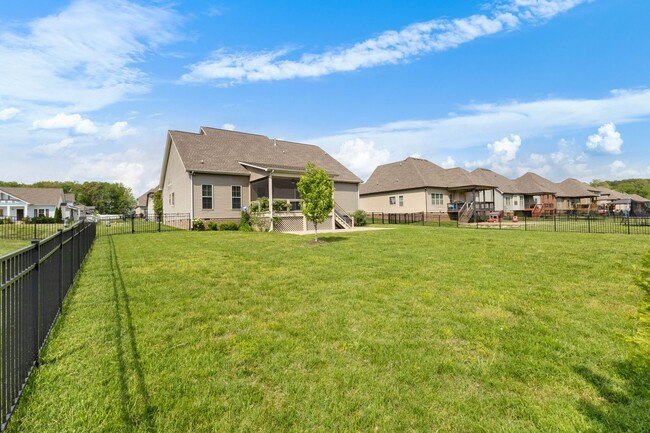 Building Photo - 1004 Chagford Dr