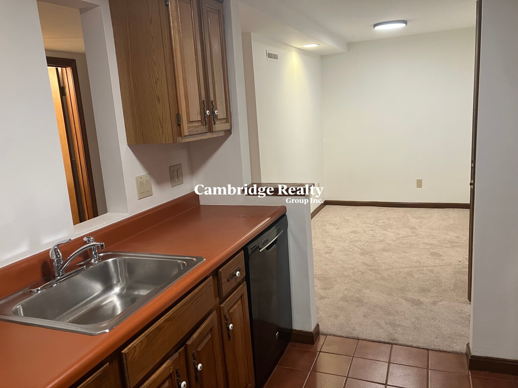 Building Photo - 175 Summer St