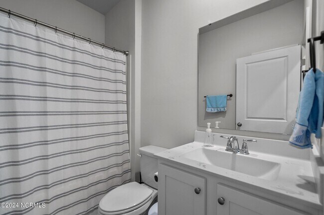 Building Photo - 1561 Pleasant Holw Ct SE