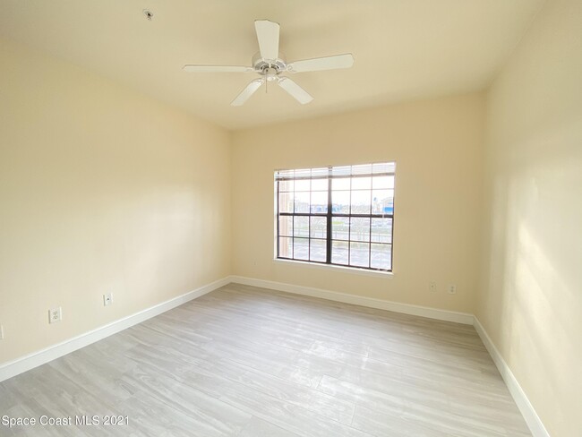 Building Photo - 6421 Borasco Dr