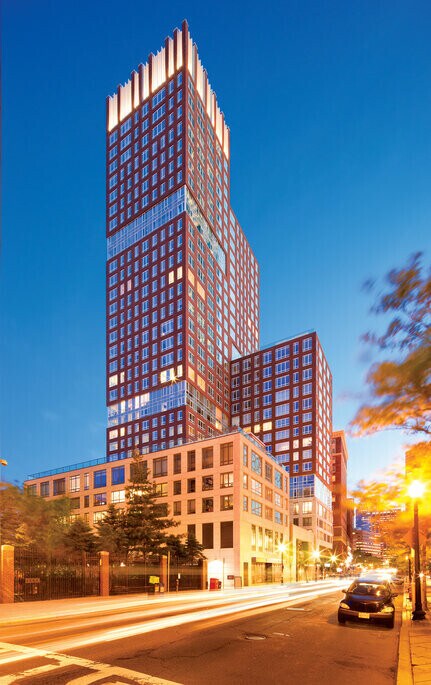 Building Photo - 140 Clarendon St