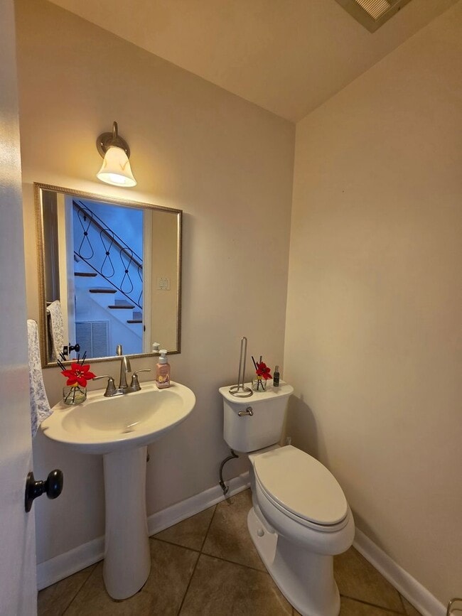 Building Photo - Carolanne Farms