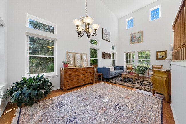 Building Photo - Stunning Mundelein Home on a Quiet Cul-de-Sac with Pond Views