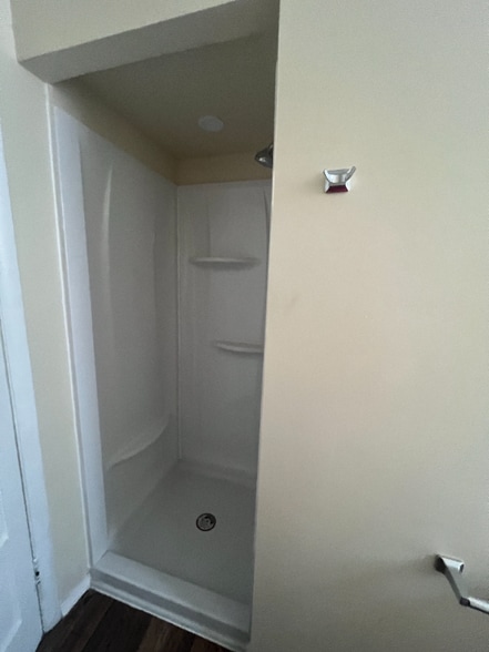 Building Photo - 124-126 Greene St