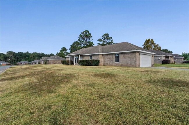 Building Photo - 9472 Fox Ct W