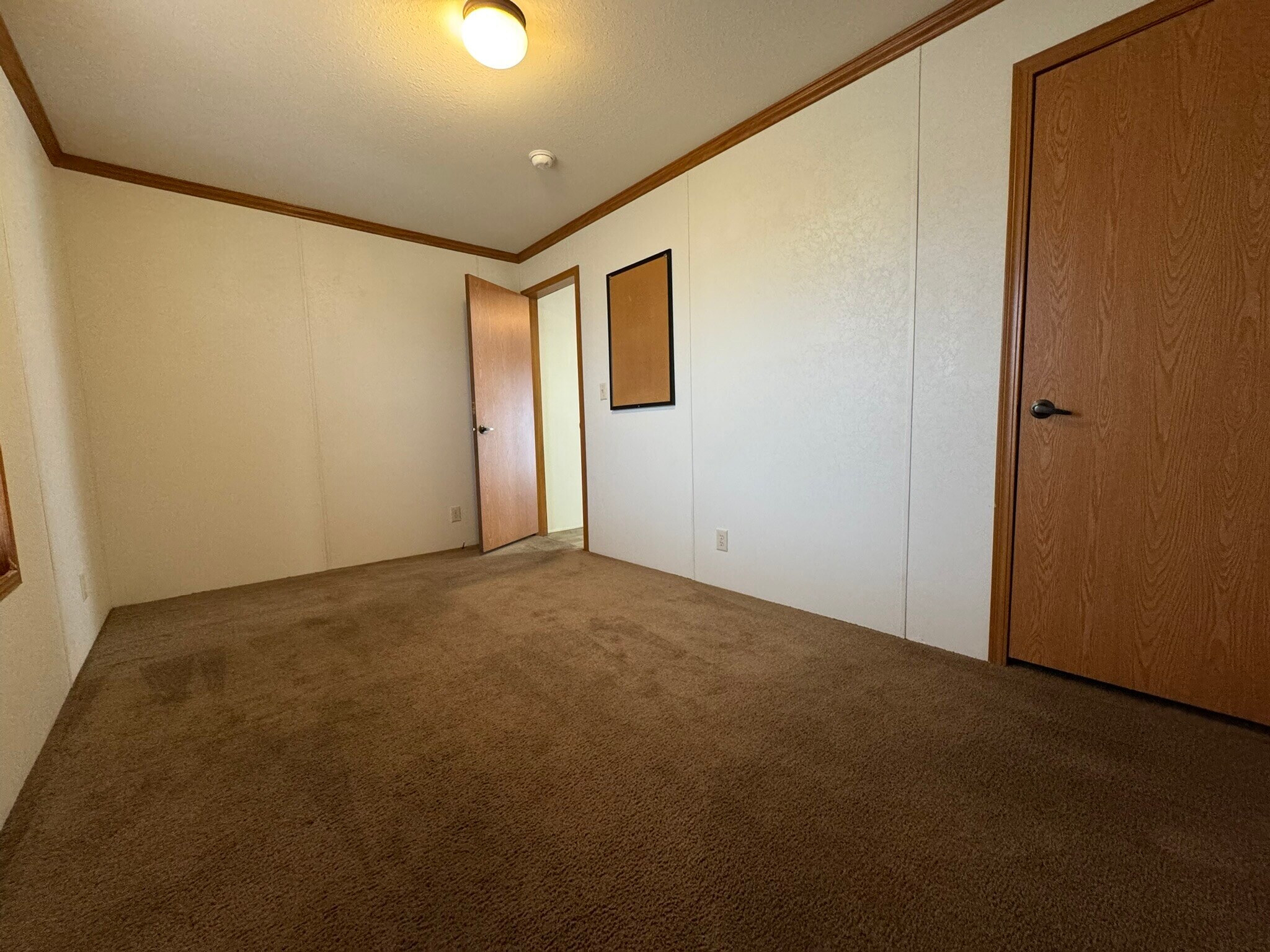 Building Photo - 2022 Mockingbird Pl NW