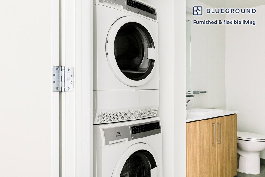 Building Photo - 1395 22nd St