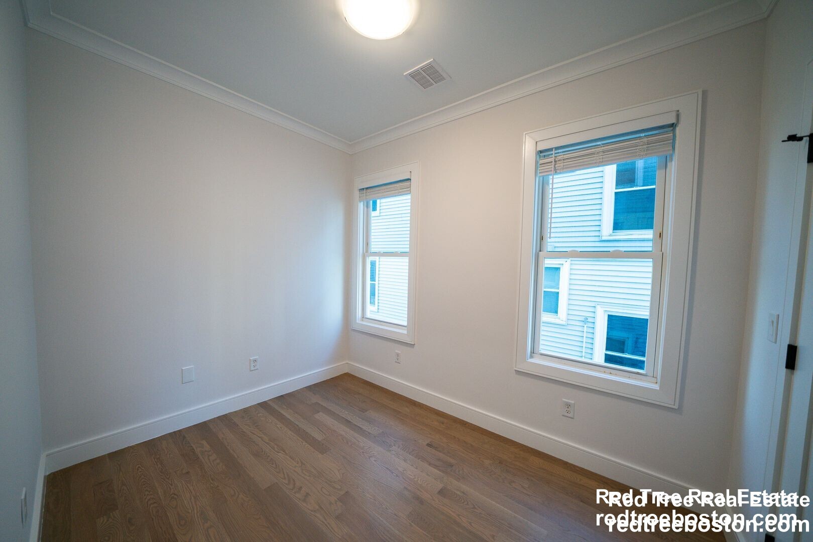 Building Photo - 37 Calumet St