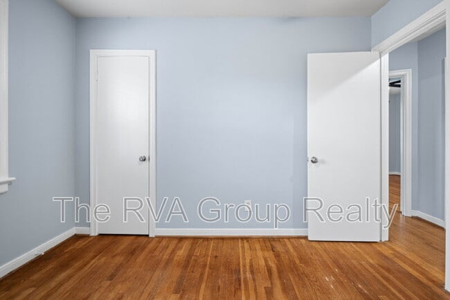 Building Photo - 3411 Oxnard Rd
