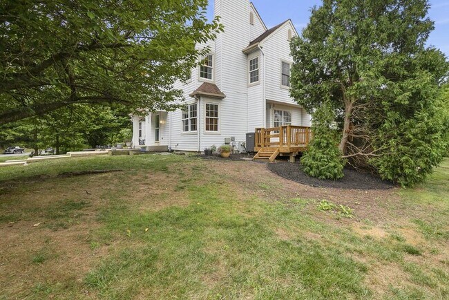 Building Photo - 2258 N Tollgate Cir