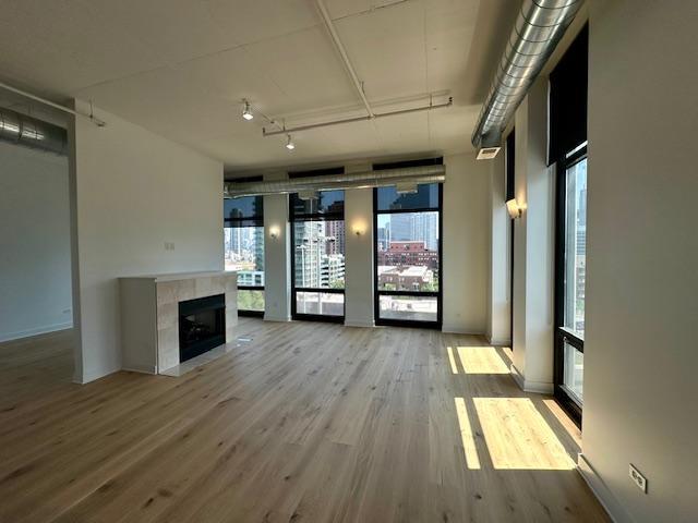 Building Photo - 740 W Fulton St