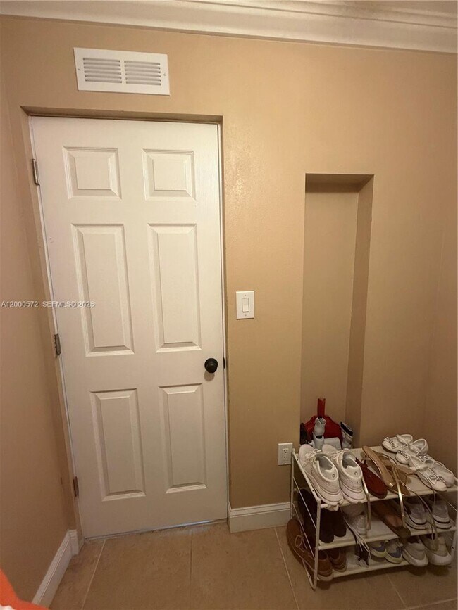 Building Photo - 6497 W 8th Ln