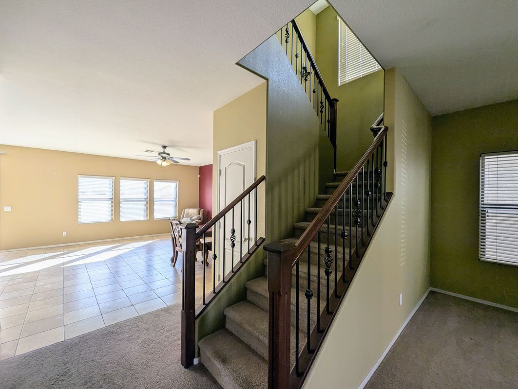 Building Photo - 6455 W Orchid Ln