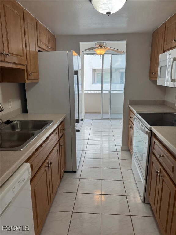 Building Photo - 4803 Sunset Ct