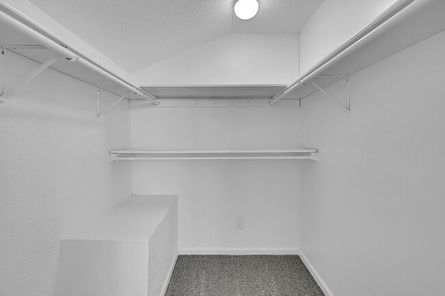 Building Photo - $2,495.00, 3 bed, 2 bath located in Westminster.