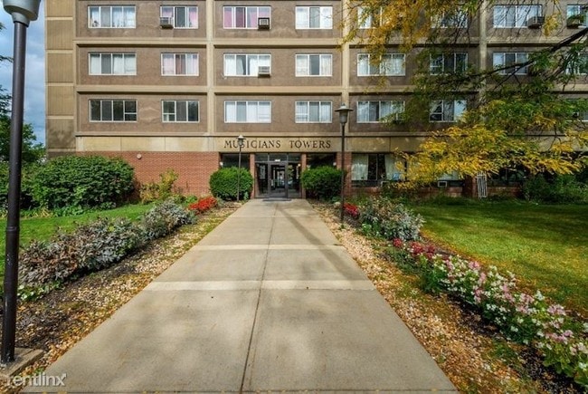 Primary Photo - 2727 Lancashire Rd