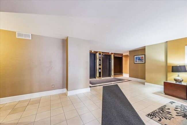 Building Photo - 1245 13th St NW