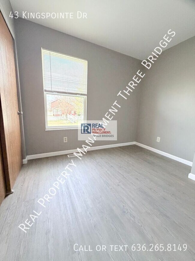 Building Photo - 43 Kingspointe Dr