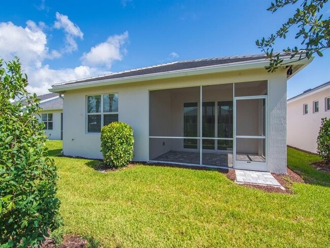 Building Photo - 4501 Nautilus Cir