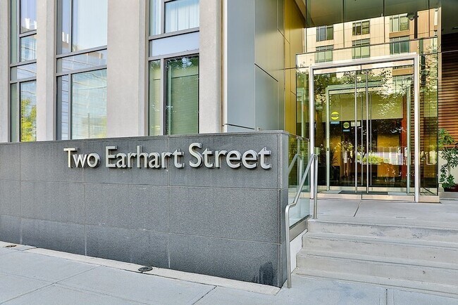 Building Photo - 2 Earhart St