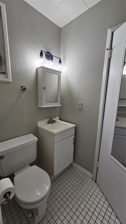 Building Photo - 1413 Warren Ave