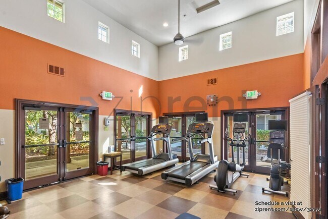 Building Photo - 929 Glen Valley Terrace