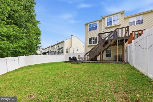 Building Photo - 12 Timbercrest Dr