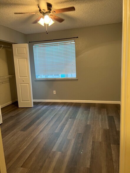 Second Bedroom - 3002 W Cleveland St