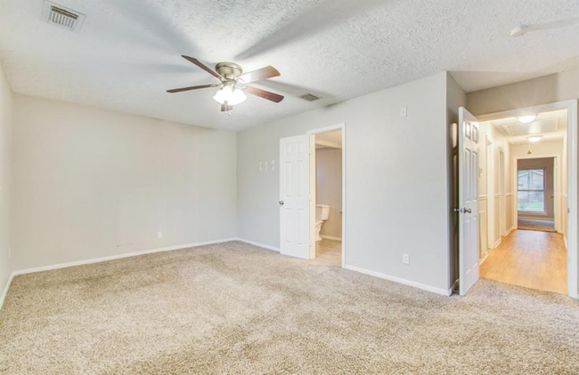 Building Photo - 29502 Raestone St