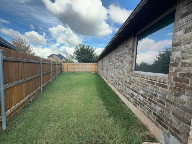 Building Photo - 18209 Bridlington Dr