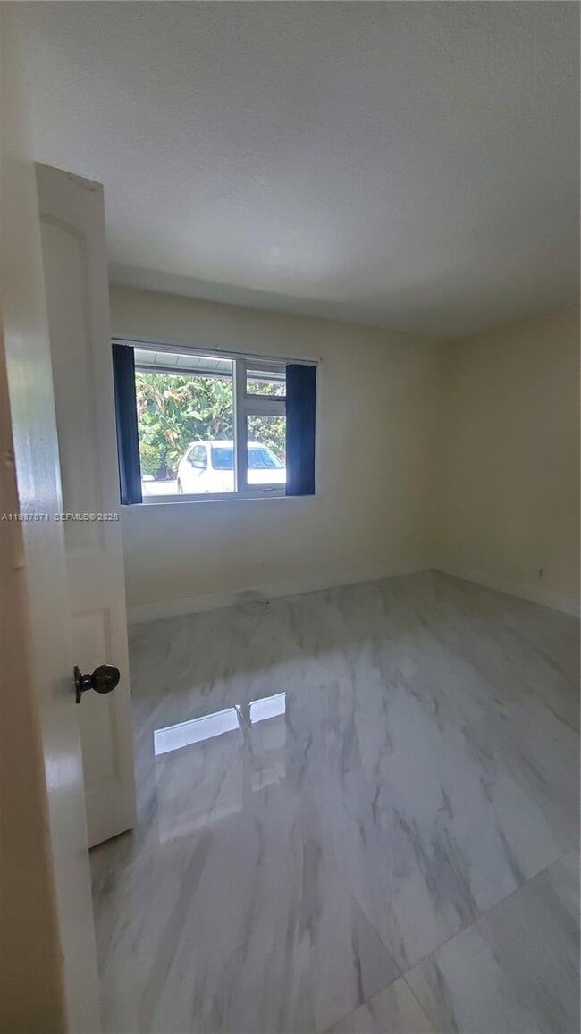 Building Photo - 2638 Taylor St