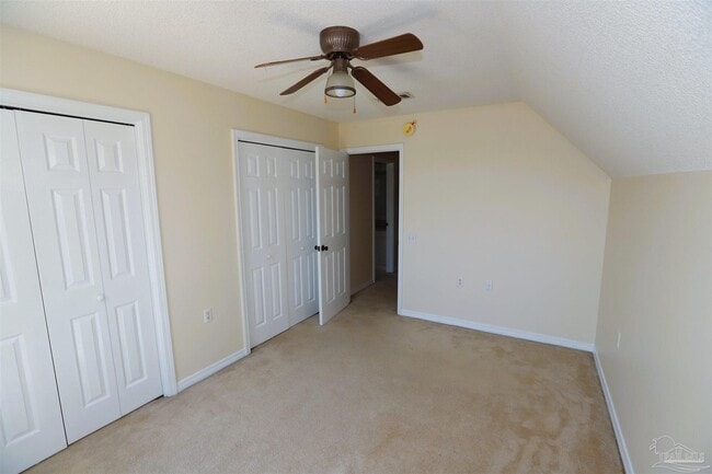 Building Photo - 4006 Glenway Dr