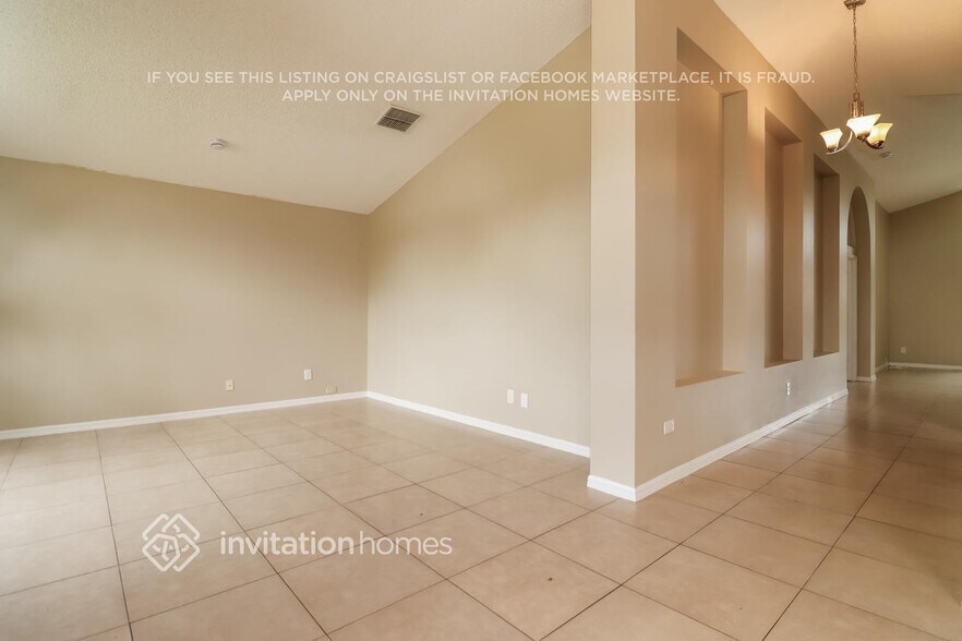 Building Photo - 3993 Jenita Dr