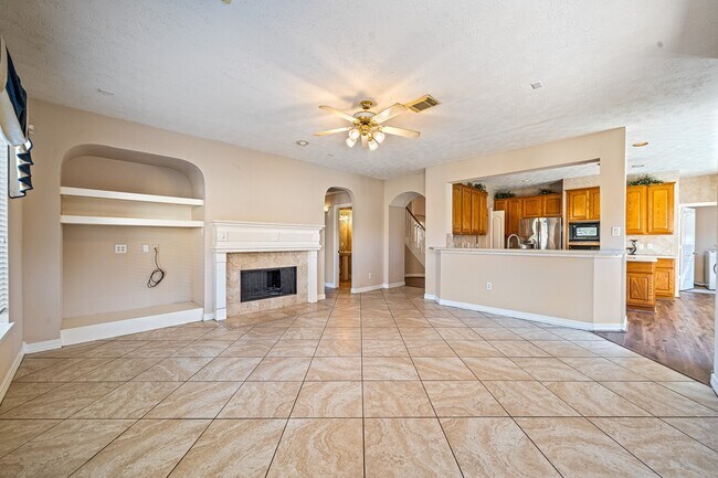 Building Photo - 9306 Lochflora Dr