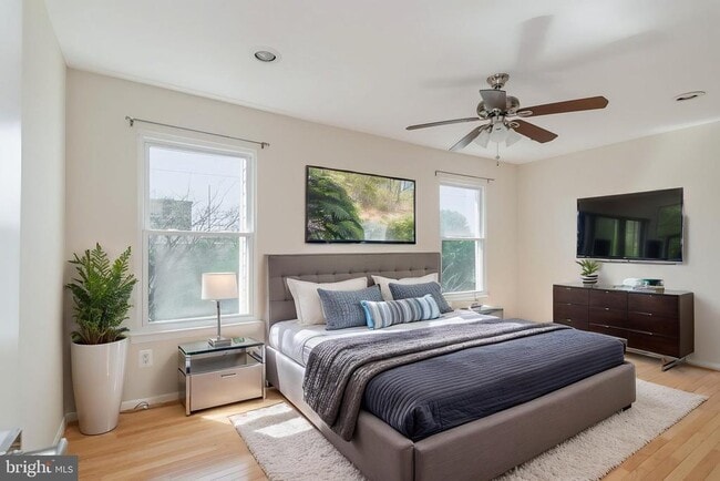 Building Photo - 7886 Brighton Way