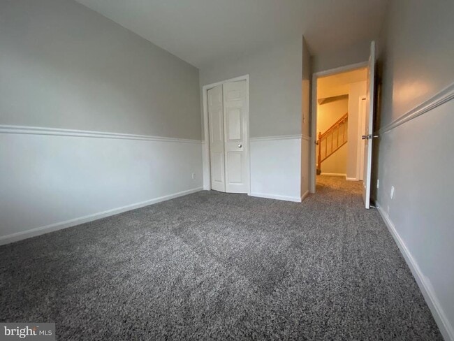 Building Photo - 12625 Kempston Ln