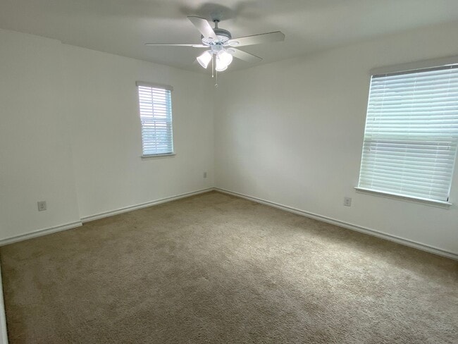 Building Photo - Spacious 4-Bedroom Home with Washer & Dryer Included in Riposa Vita Community!