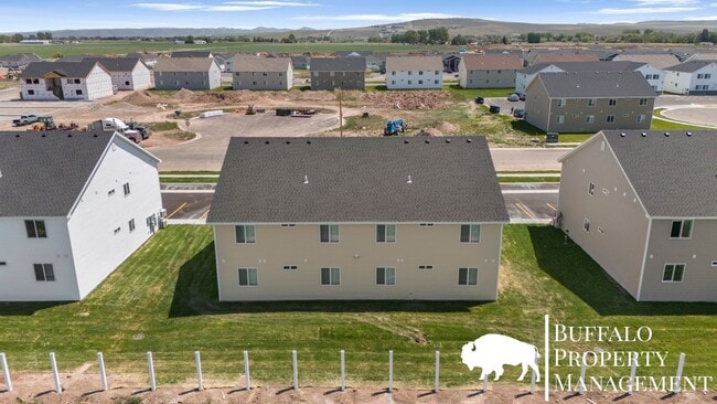 Building Photo - 6277 N Silver Fox Rd
