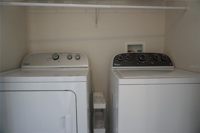 Building Photo - 500 Vista Oaks Way