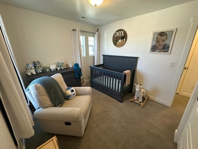 Building Photo - 6442 Bethany Way
