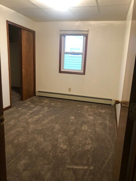 Building Photo - 210 2nd Ave E